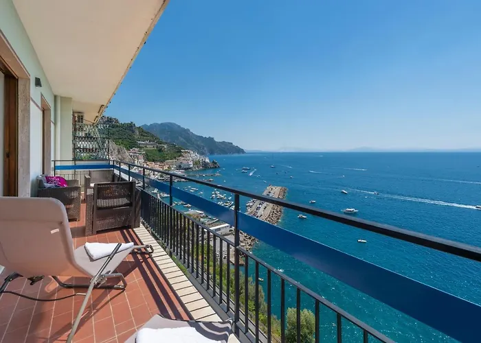 Lily House * אמאלפי